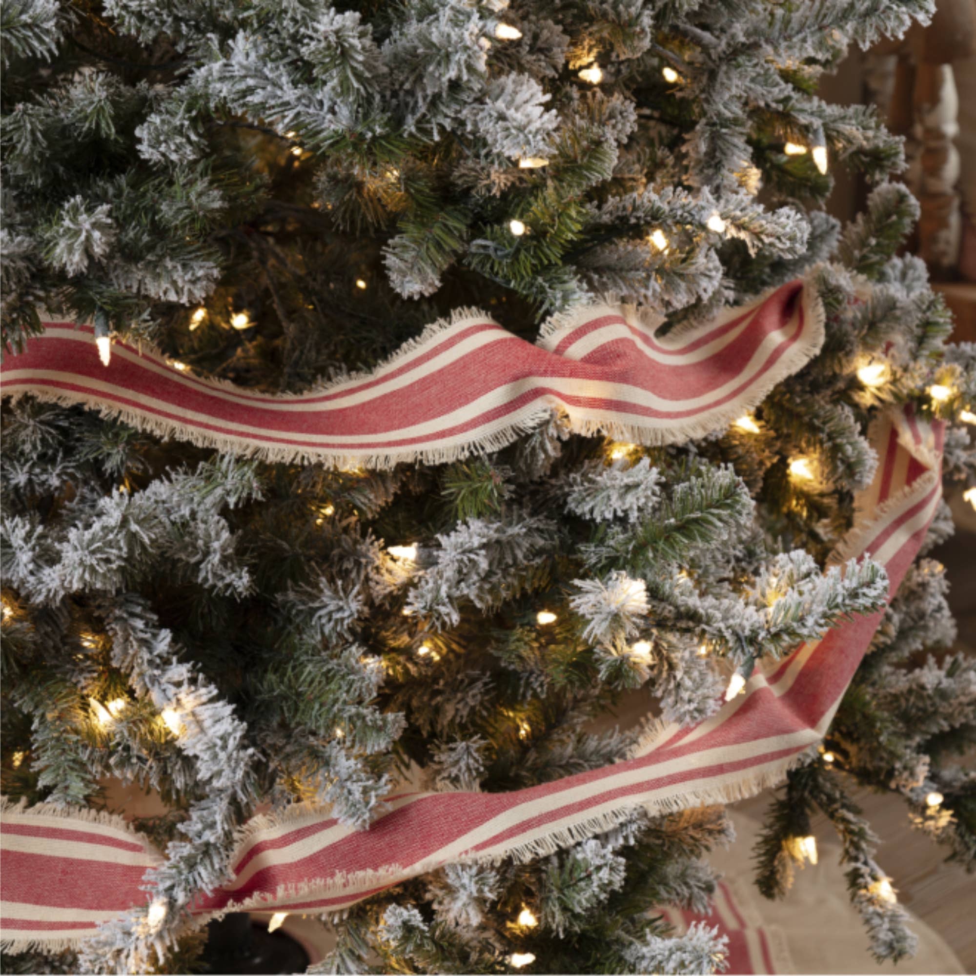 Mill Creek Red Garland 9ft